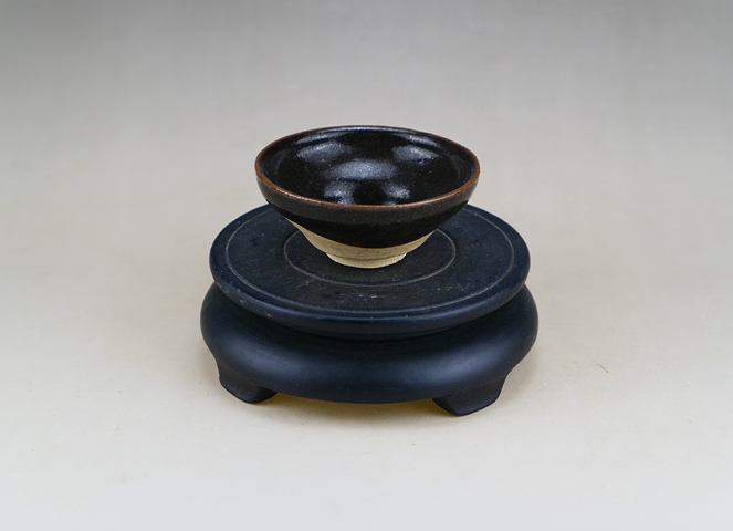 古玩陶瓷南宋.吉州窯黑釉茶盞(高級茶器)拍賣,當前價格0元