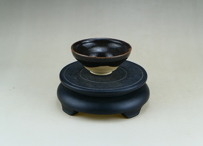 古玩陶瓷南宋.吉州窯黑釉茶盞(高級茶器)拍賣,當前價格0元