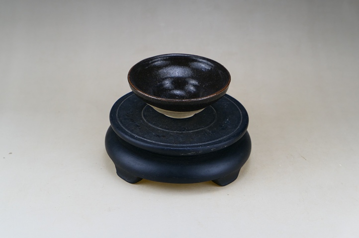 古玩陶瓷南宋.吉州窯黑釉茶盞(高級茶器)拍賣,當前價格2元