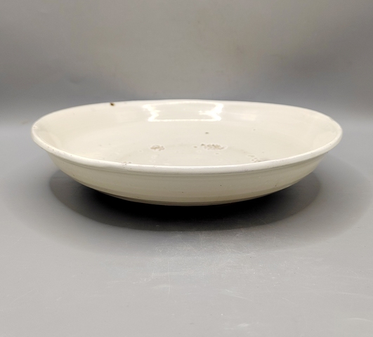 古玩陶瓷磁州窯白釉盤真品鑒賞圖