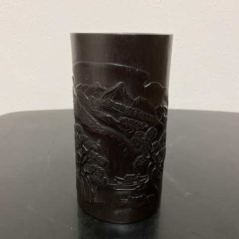 古玩雜項(xiàng)竹雕筆筒真品鑒賞圖