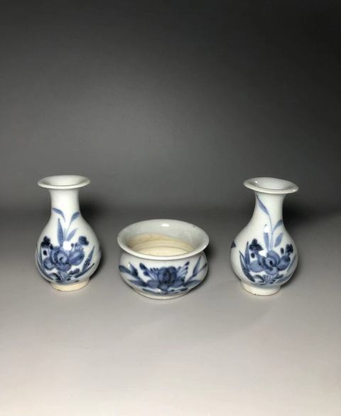 古玩陶瓷清早期,青花花卉紋三貢拍賣,當前價格4000元