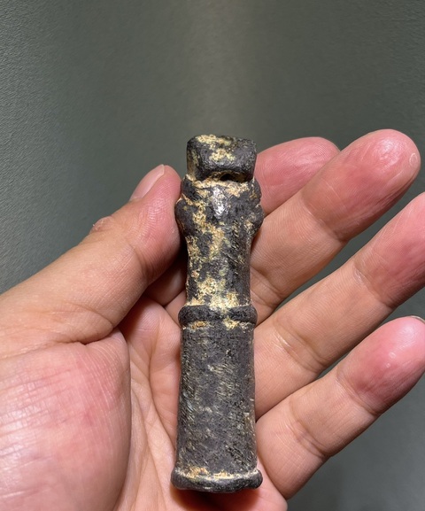 古玩銅器銅首真品鑒賞圖