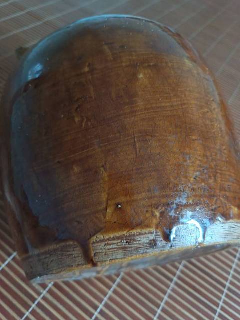 古玩陶瓷醬黃釉執(zhí)壺真品鑒賞圖