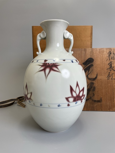 古玩陶瓷清中期 青花釉里紅雙象耳花瓶真品鑒賞圖