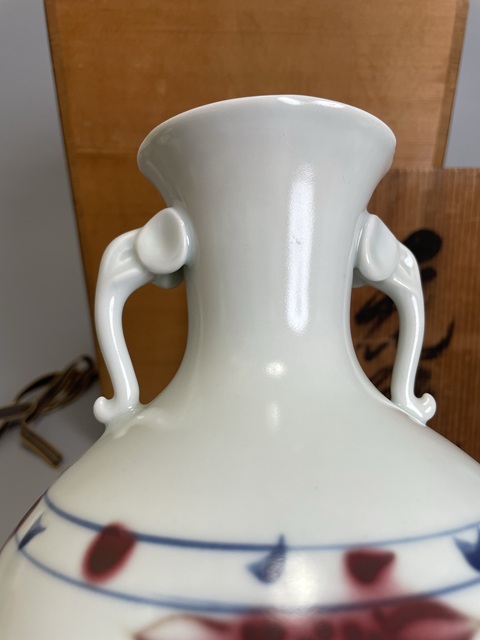 古玩陶瓷清中期 青花釉里紅雙象耳花瓶真品鑒賞圖
