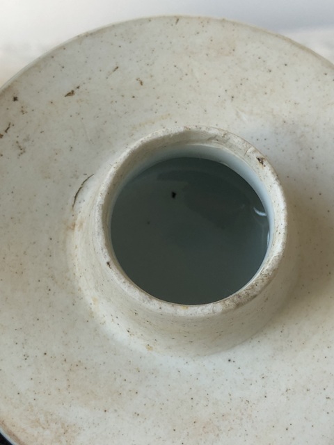 古玩陶瓷青花礬紅雞腿蓋瓶真品鑒賞圖