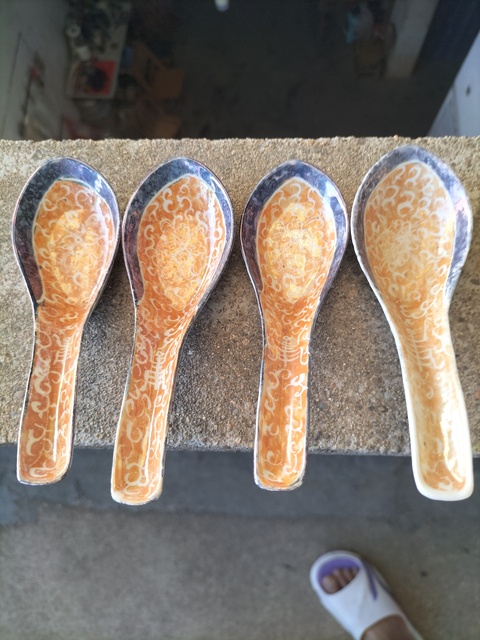古玩陶瓷青花礬紅纏枝壽字勺四只真品鑒賞圖