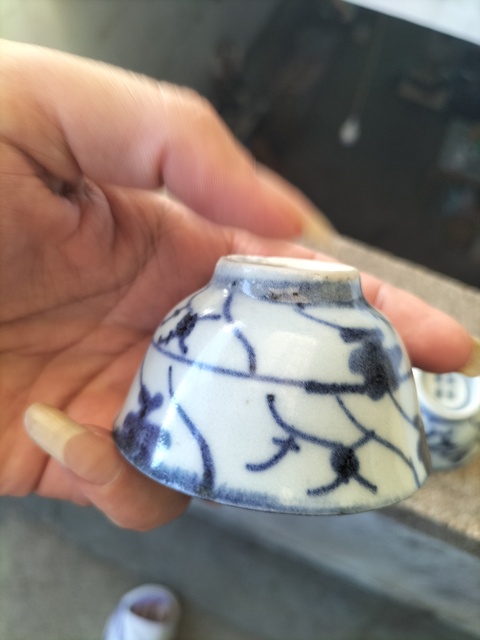 古玩陶瓷青花纏枝花卉杯四只真品鑒賞圖