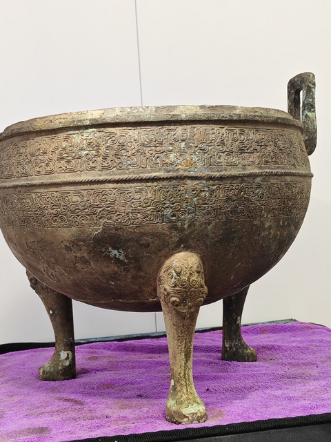 古玩銅器銅鼎真品鑒賞圖