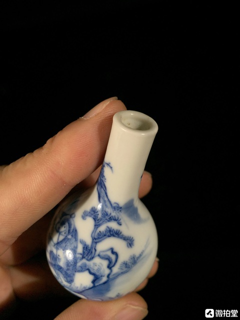 古玩陶瓷青花輩輩封侯膽瓶真品鑒賞圖
