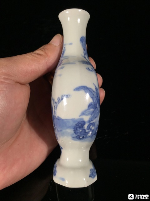 古玩陶瓷青花人物題材扁瓶真品鑒賞圖