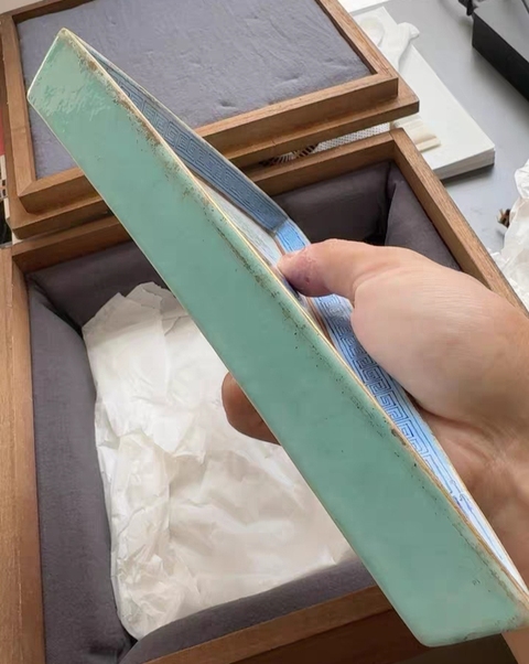 古玩陶瓷粉彩無雙普人物角盤真品鑒賞圖