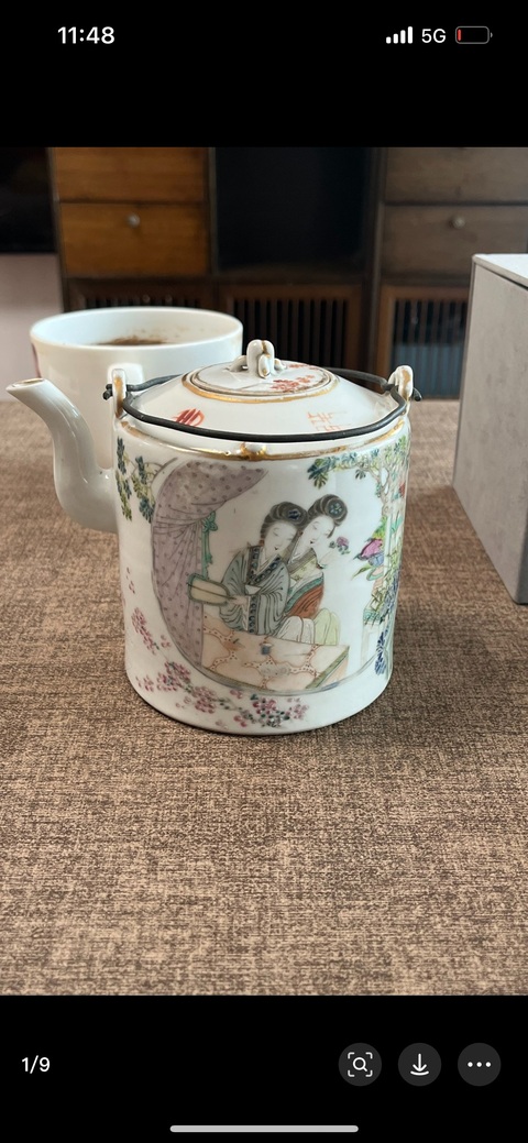 古玩陶瓷晚清淺降彩壺真品鑒賞圖