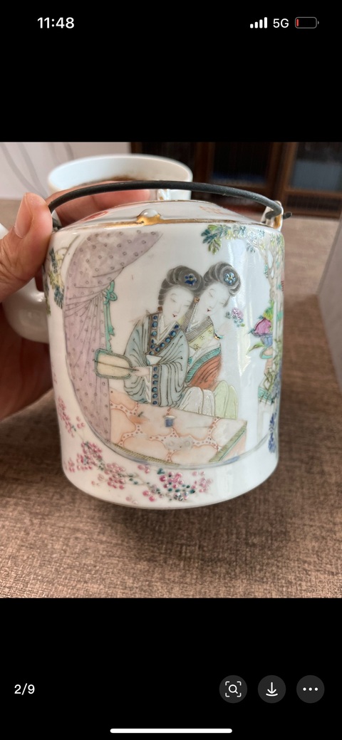 古玩陶瓷晚清淺降彩壺真品鑒賞圖