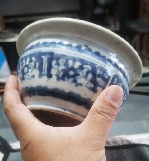 古玩陶瓷青花夔龍紋香爐真品鑒賞圖