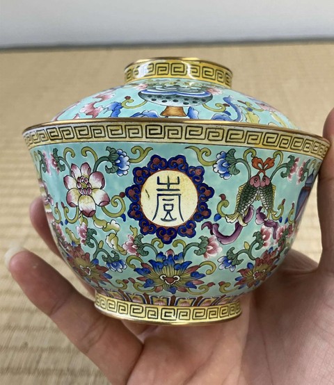 古玩陶瓷佛家八寶蓋碗真品鑒賞圖