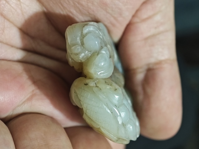 古玩玉器連年有余真品鑒賞圖
