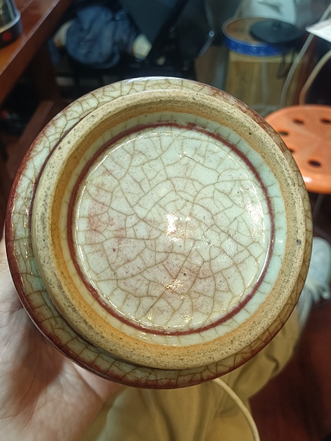 古玩陶瓷紅釉筒式爐真品鑒賞圖