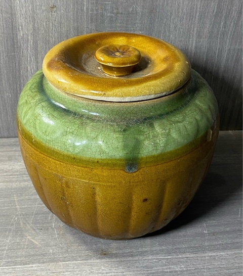 古玩陶瓷瓜棱蓋罐真品鑒賞圖