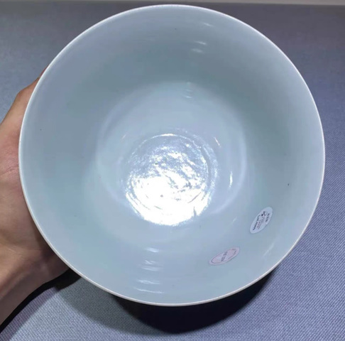 古玩陶瓷花卉紋青花碗真品鑒賞圖