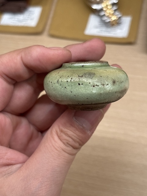 古玩陶瓷綠釉水盂真品鑒賞圖