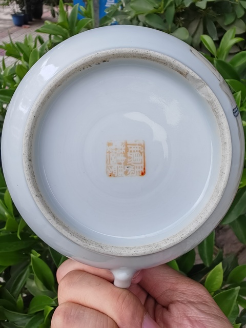 古玩陶瓷馬慶云款人物紋淺絳彩執壺真品鑒賞圖