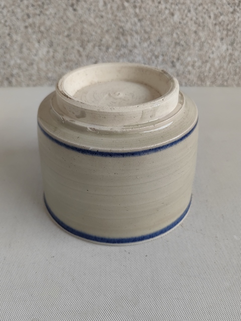 古玩陶瓷青花筒式爐拍賣,當(dāng)前價(jià)格350元