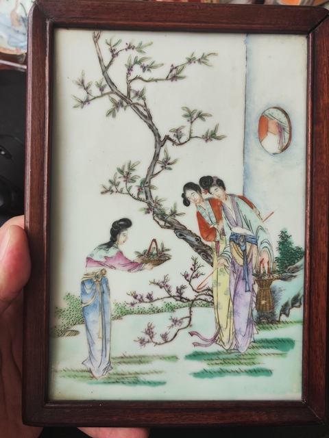 古玩陶瓷民國細路粉彩瓷板真品鑒賞圖