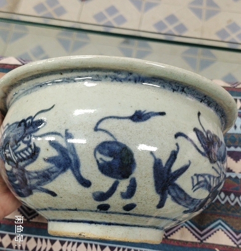 古玩陶瓷青花趕珠龍紋爐真品鑒賞圖