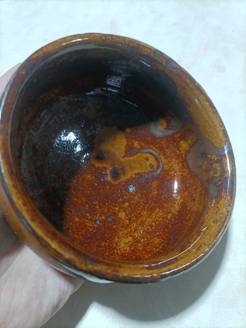 古玩陶瓷醬釉三足爐真品鑒賞圖
