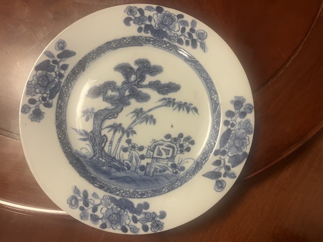 古玩陶瓷青花盤真品鑒賞圖