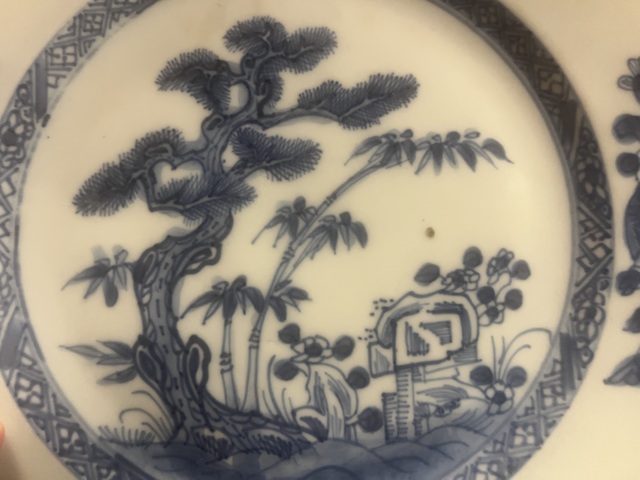 古玩陶瓷青花盤真品鑒賞圖