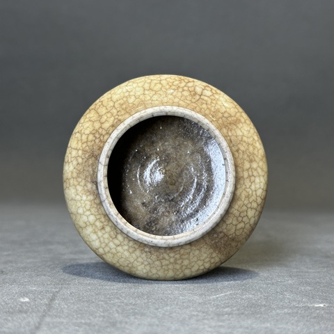 古玩陶瓷哥釉水盂真品鑒賞圖