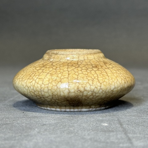 古玩陶瓷哥釉水盂真品鑒賞圖
