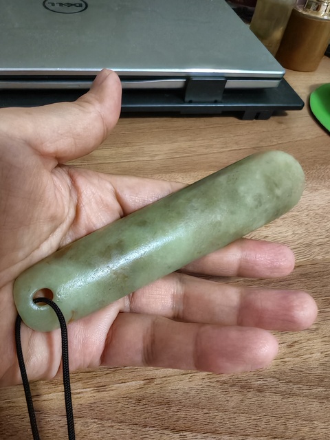 古玩玉器地方玉雕“鞋拔形器”真品鑒賞圖