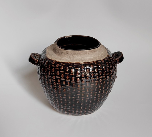古玩陶瓷褐釉雙系柳斗罐真品鑒賞圖