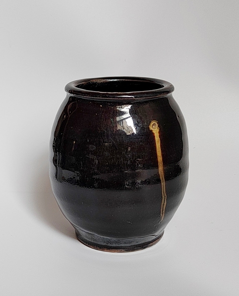 古玩陶瓷黑釉罐真品鑒賞圖