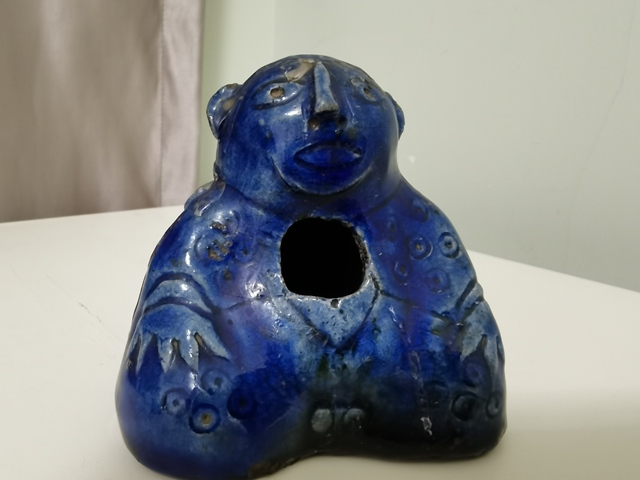 古玩陶瓷藍(lán)釉擺件真品鑒賞圖