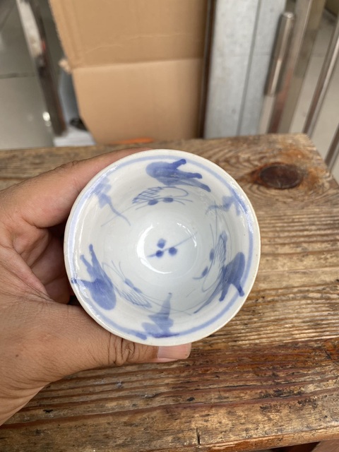 古玩陶瓷民國紫金釉青花杯真品鑒賞圖
