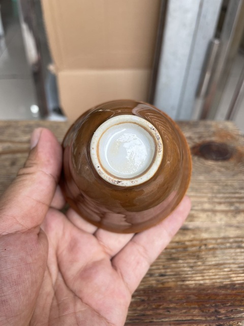 古玩陶瓷民國紫金釉青花杯真品鑒賞圖
