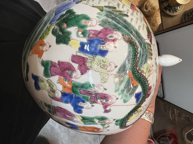 古玩陶瓷百子鬧春西瓜罐真品鑒賞圖