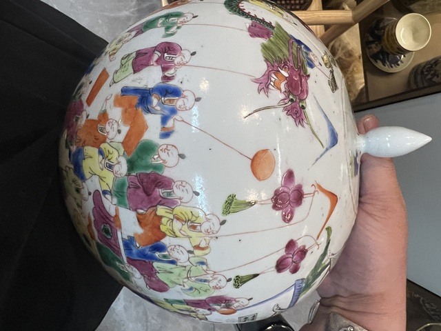 古玩陶瓷百子鬧春西瓜罐真品鑒賞圖