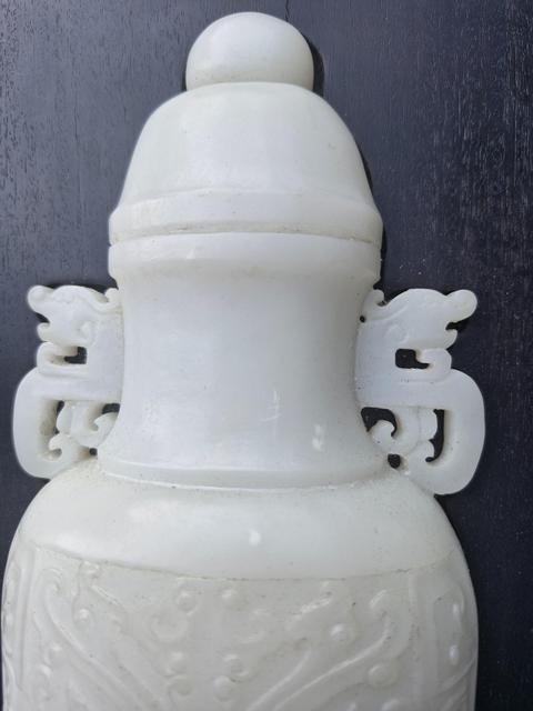 古玩玉器漢白玉石瓶真品鑒賞圖