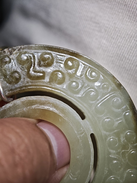 古玩玉器做舊仿漢代“谷紋玉璧”真品鑒賞圖