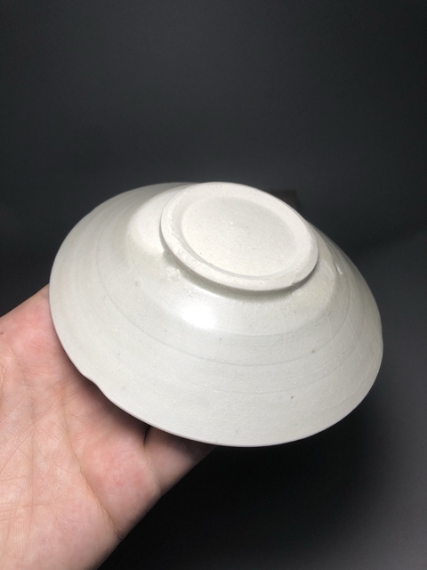 古玩陶瓷明代 白釉花口盤真品鑒賞圖