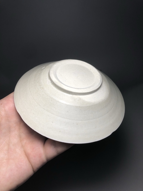 古玩陶瓷明代 白釉花口盤真品鑒賞圖