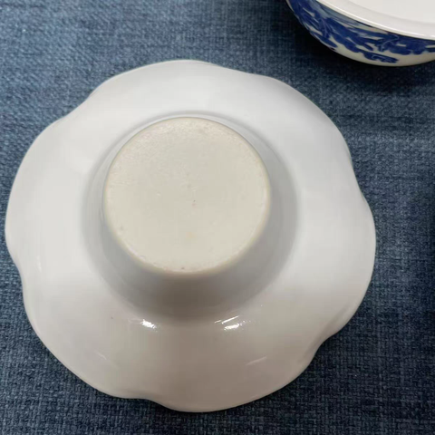 古玩陶瓷清光緒青花花卉紋蓋碗一組真品鑒賞圖