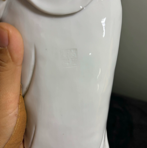 古玩陶瓷德化白瓷觀音菩薩造像真品鑒賞圖