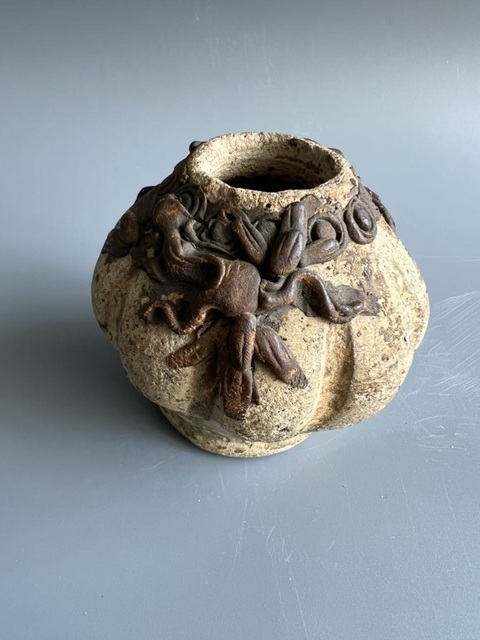 古玩陶瓷青釉鐵銹花龍紋瓜凌罐真品鑒賞圖